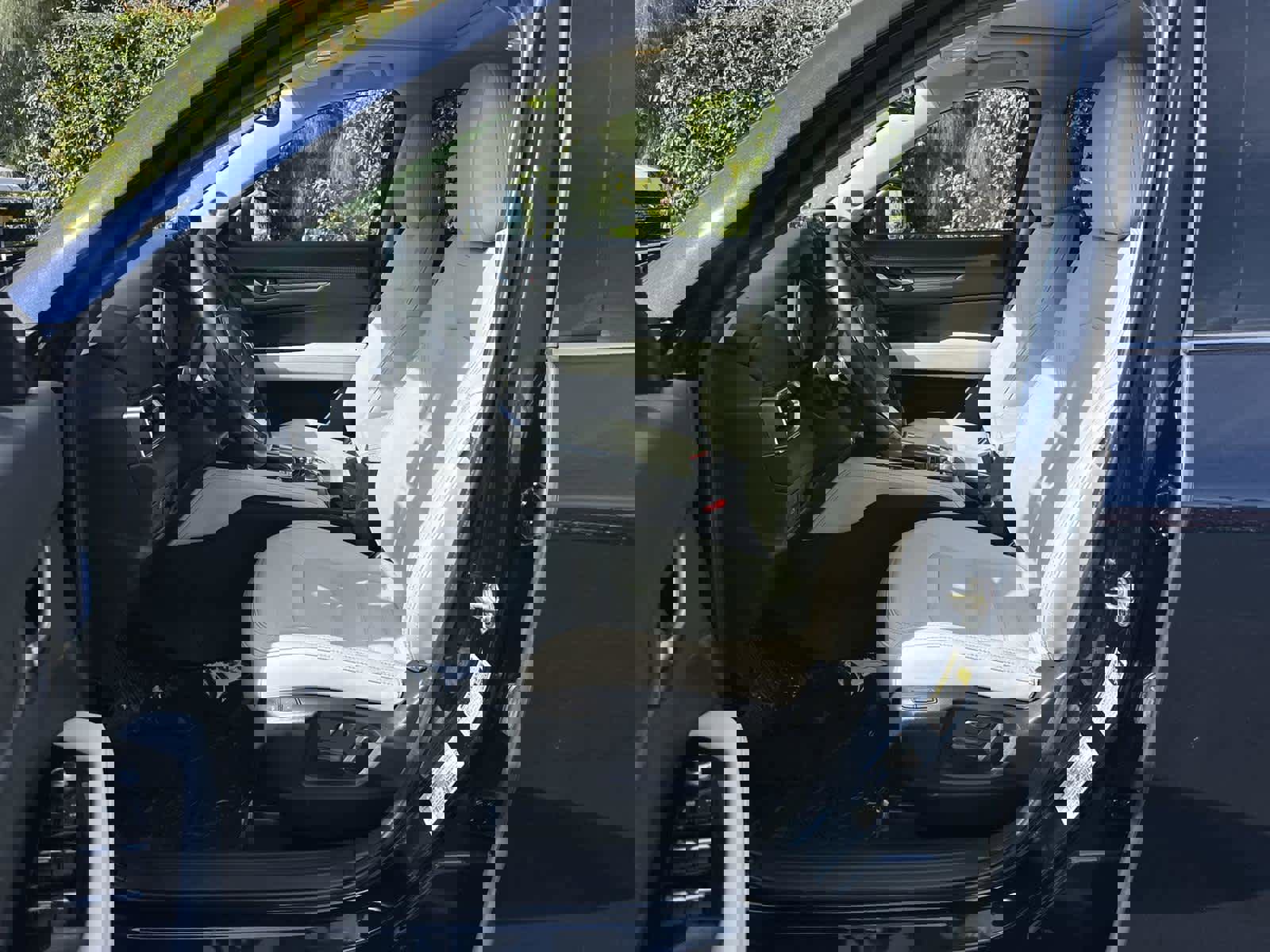 Used 2023 MAZDA CX-5 AWD 2.5 S w/ Premium Package image 11