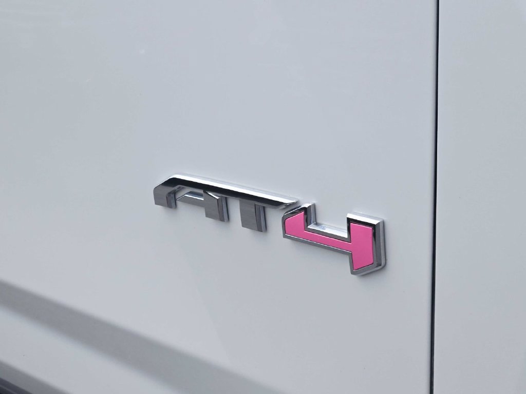 Used 2024 GMC Yukon AT4 w/ Max Trailering Package AWD/4WD image 21