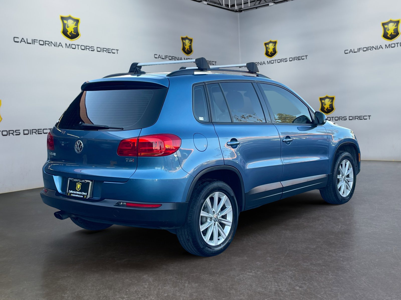 Used 2017 Volkswagen Tiguan Limited w/ Premium Package FWD image 5