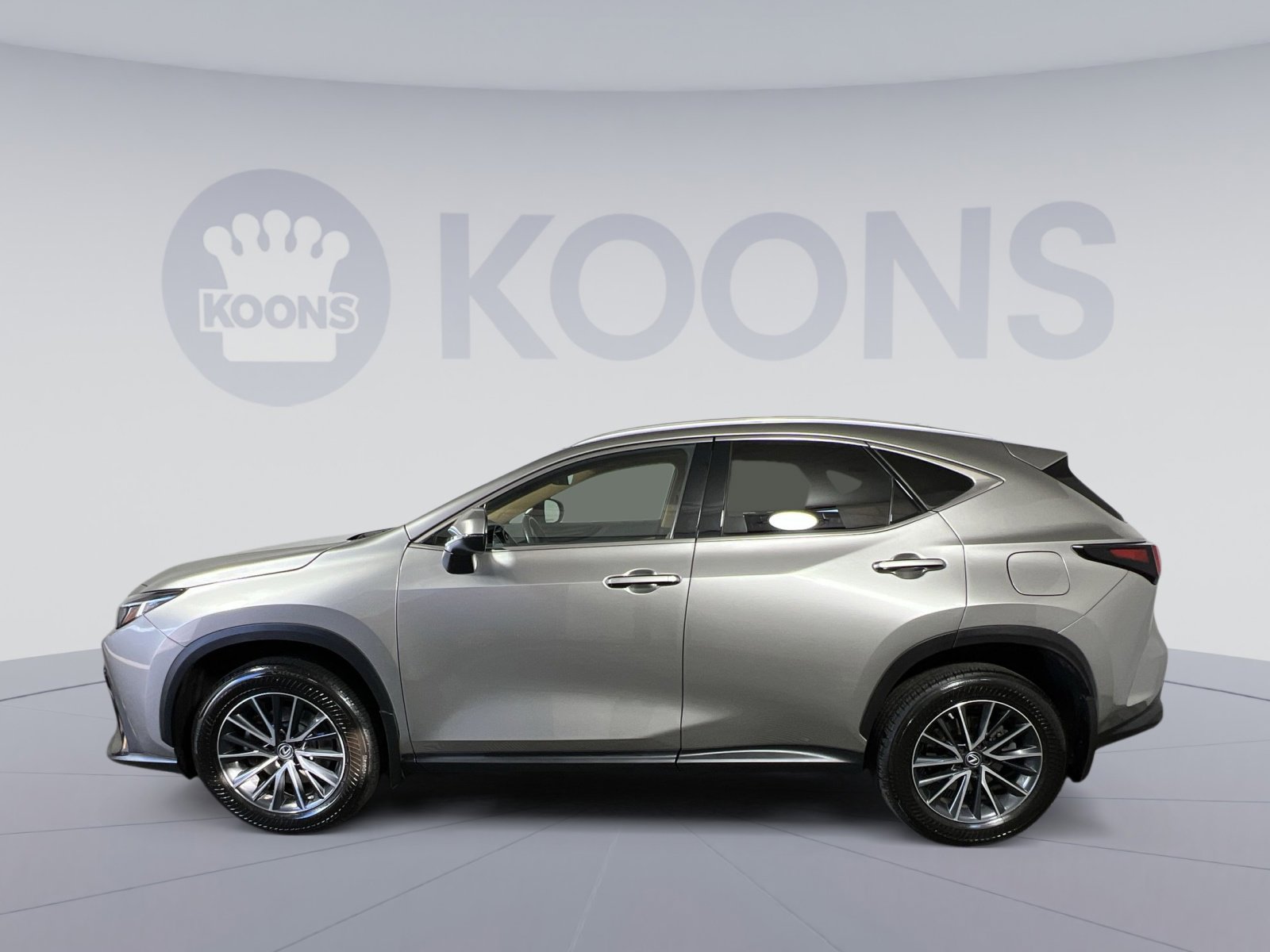 Used 2022 Lexus NX 350 AWD image 2