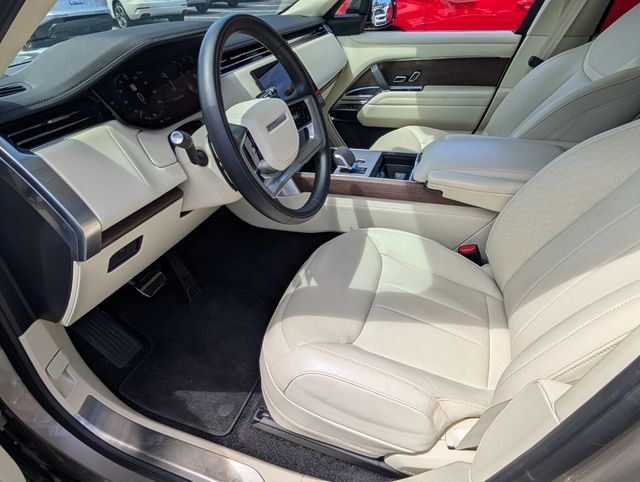 Used 2024 Land Rover Range Rover SE AWD/4WD image 10