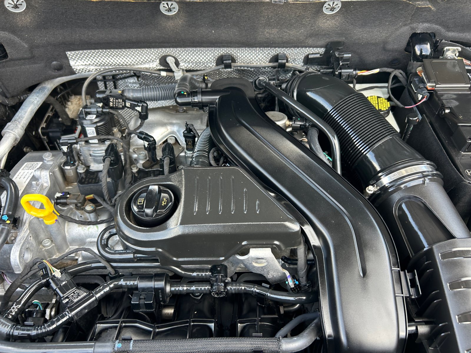 Certified 2022 Volkswagen Taos SE FWD image 21