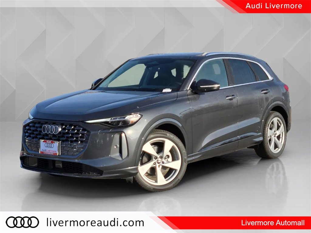 New 2025 Audi Q5 Prestige image 1