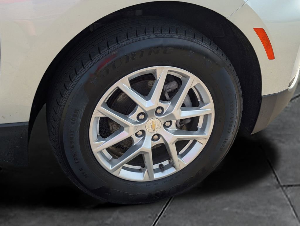 Used 2022 Chevrolet Equinox LT image 11