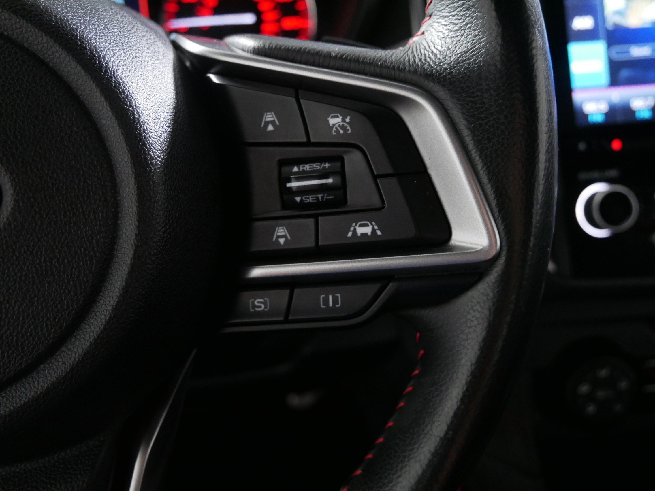 Used 2022 Subaru Impreza 2.0i Sport image 29