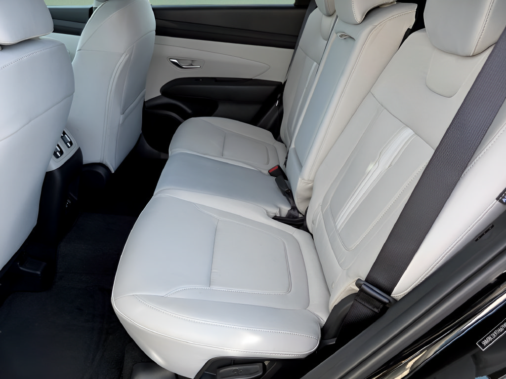 New 2026 Hyundai Tucson SEL Plus AWD/4WD image 11