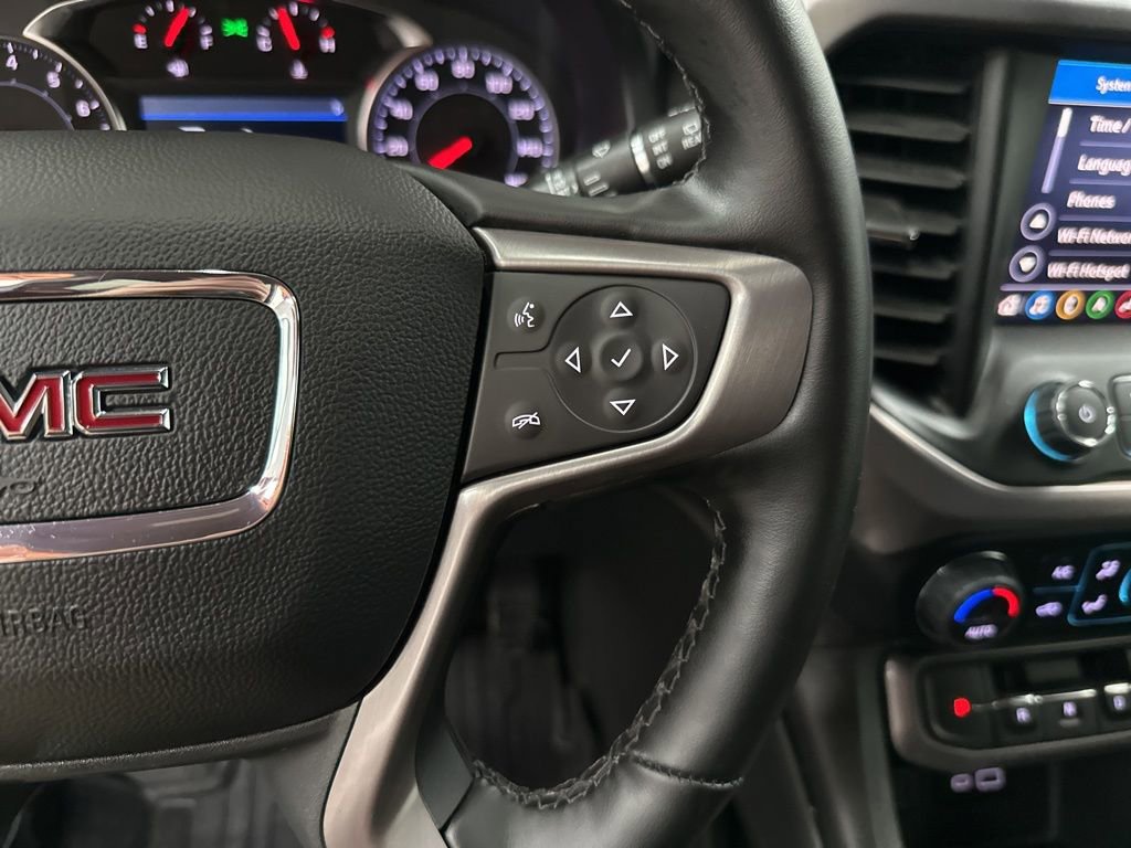 Used 2023 GMC Acadia AT4 w/ Preferred Package image 17
