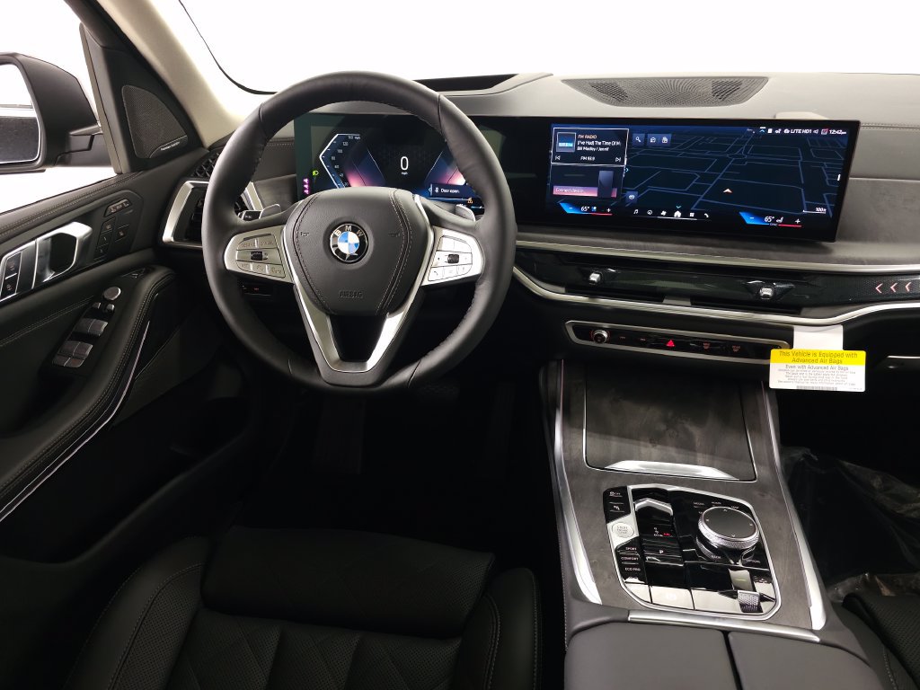 Used 2026 BMW X7 xDrive40i AWD/4WD image 20