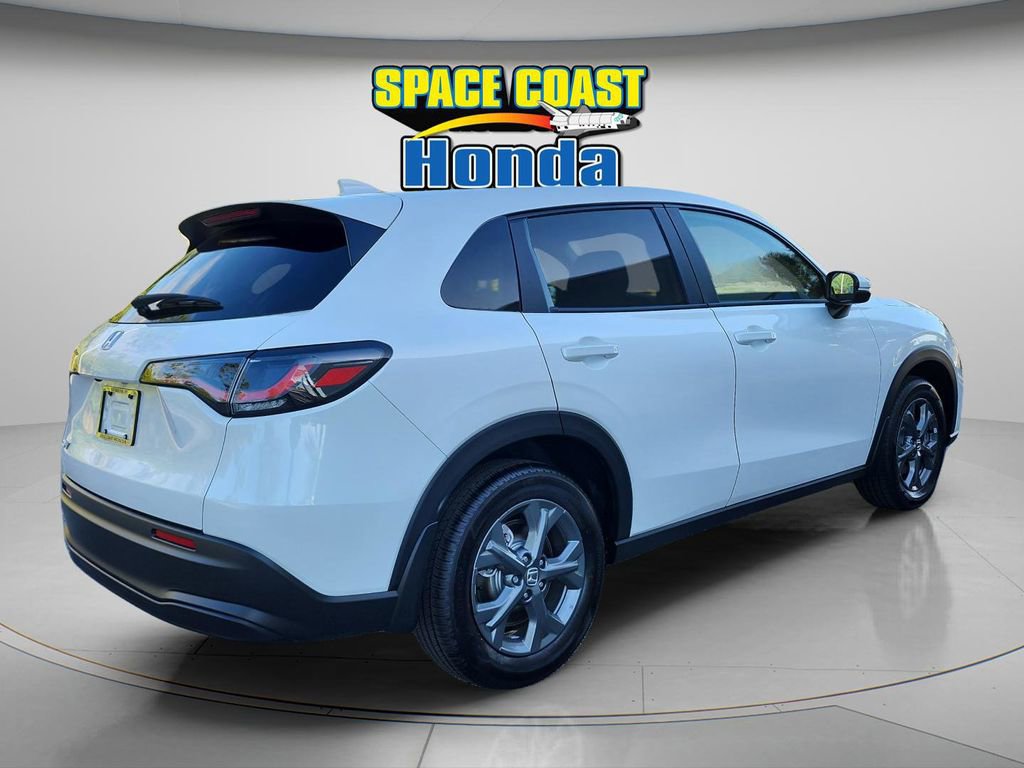 New 2026 Honda HR-V LX image 7