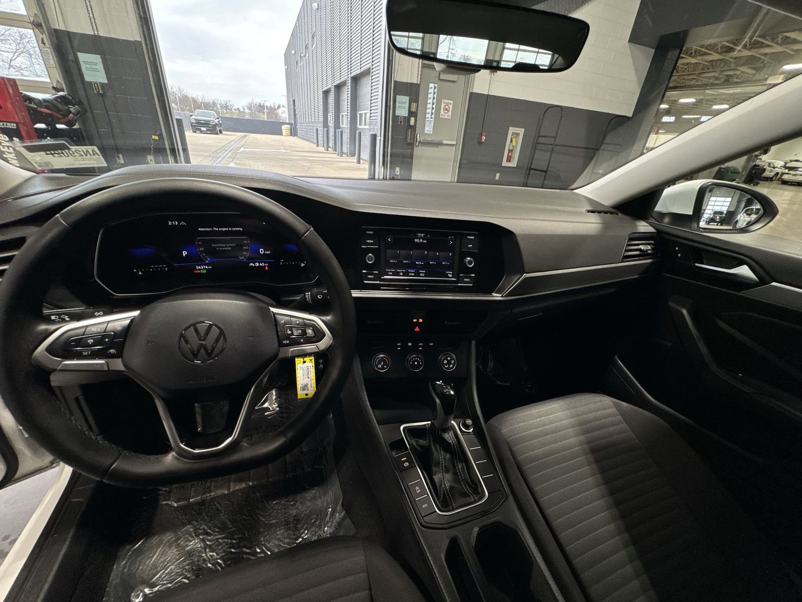 Used 2024 Volkswagen Jetta S image 2