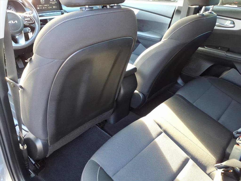 Used 2023 Kia Forte LXS FWD image 15
