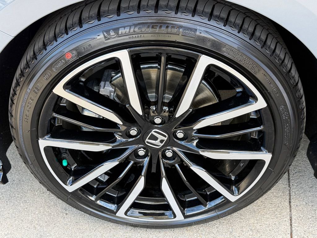 Certified 2025 Honda Accord Touring image 10