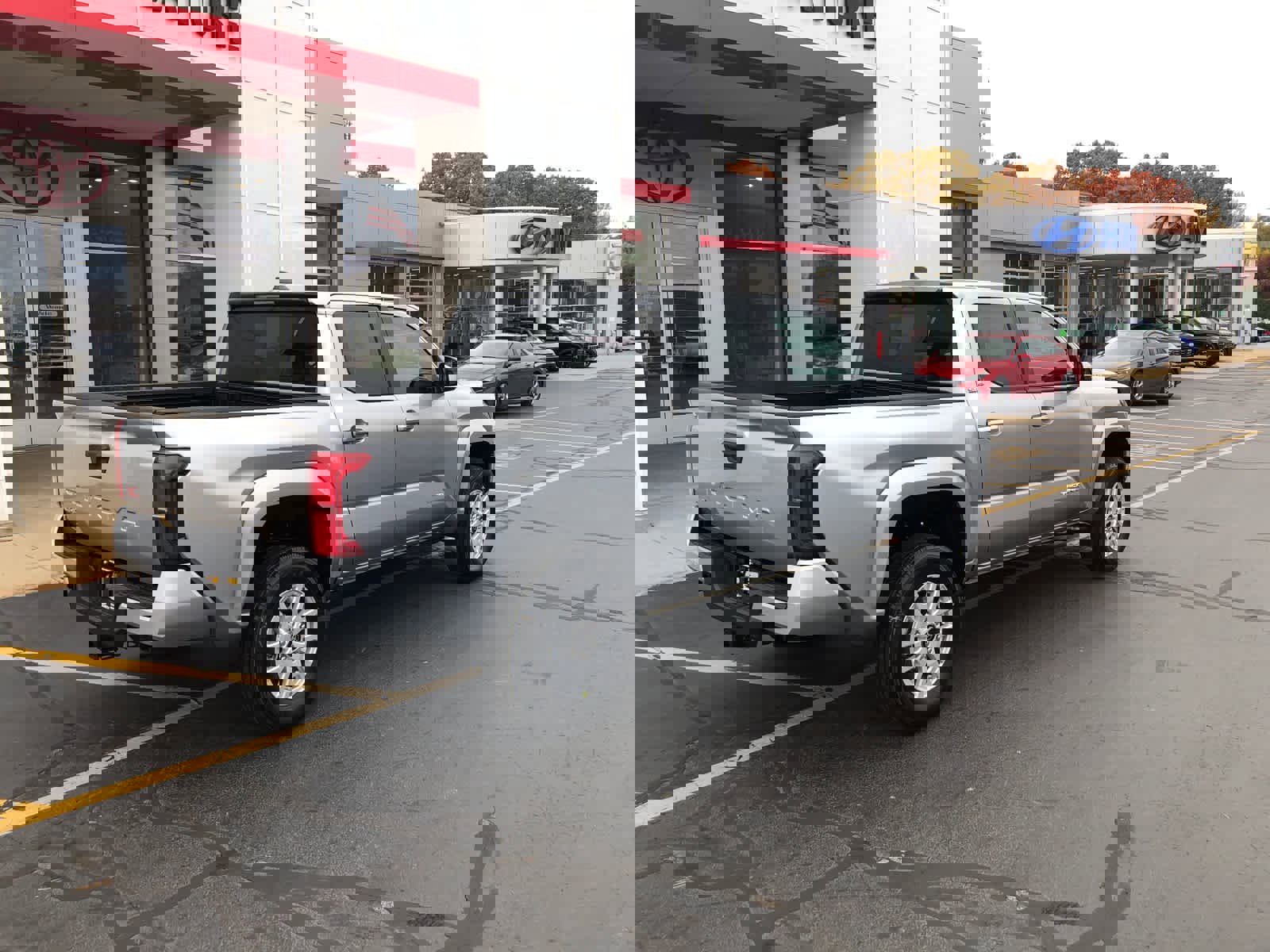 New 2025 Toyota Tacoma SR5 image 4