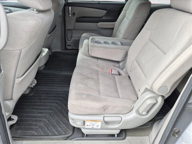 Used 2016 Honda Odyssey SE image 13