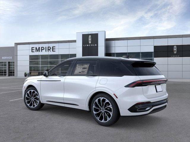 New 2026 Lincoln Nautilus Reserve image 4