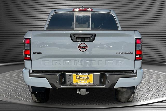 Used 2022 Nissan Frontier PRO-4X AWD/4WD image 5