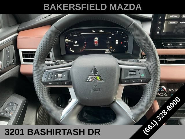 Used 2025 Mitsubishi Outlander SEL FWD image 15