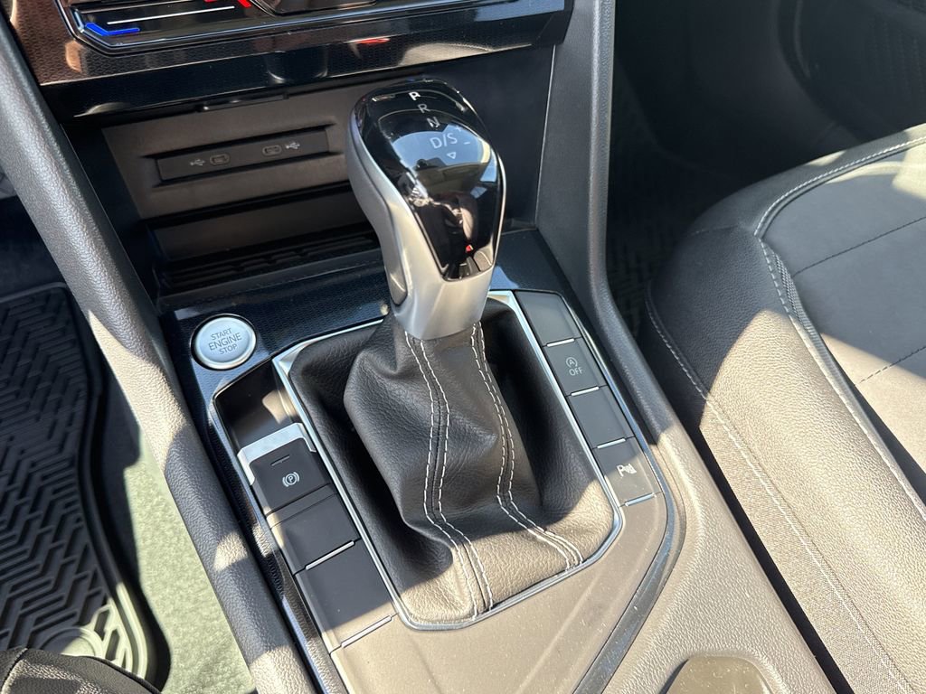 New 2026 Volkswagen Taos SE image 19