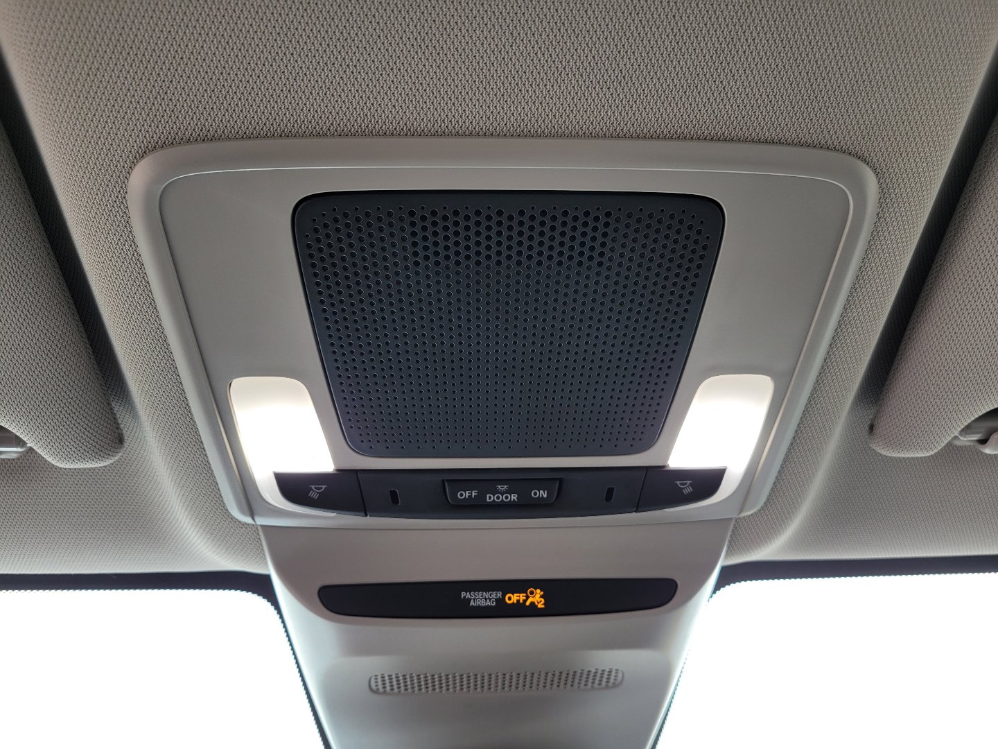 Certified 2025 Honda HR-V LX image 30