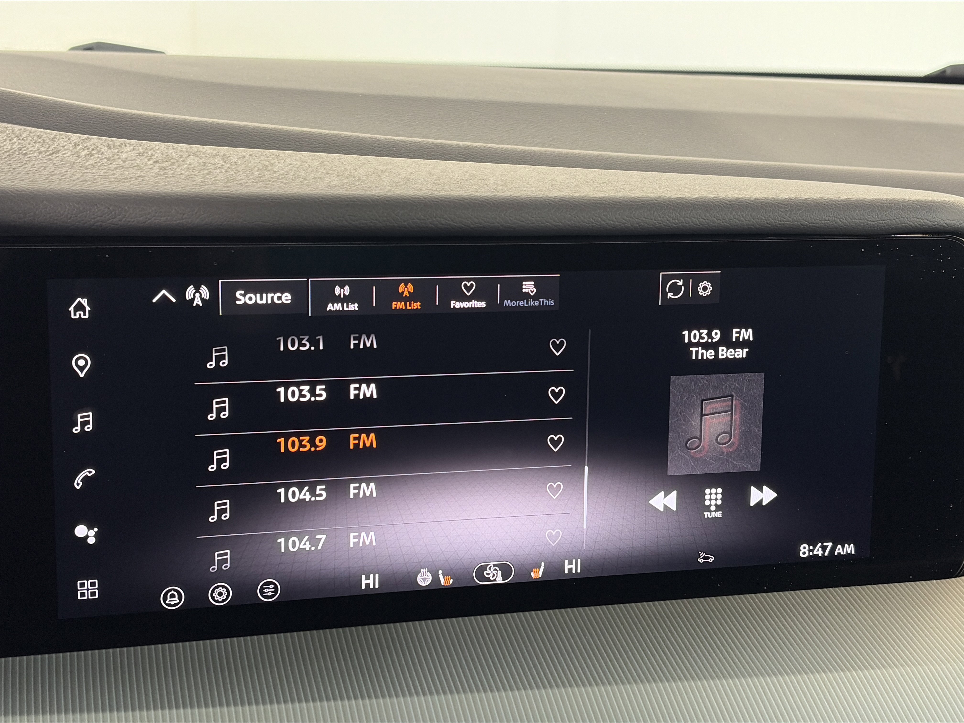 Certified 2025 Nissan Murano SL w/ Cargo Package image 19