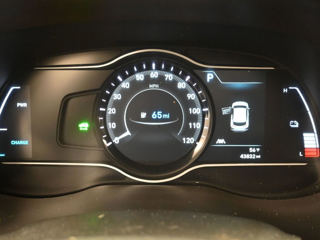 Used 2020 Hyundai Kona Ultimate w/ Cargo Package image 23