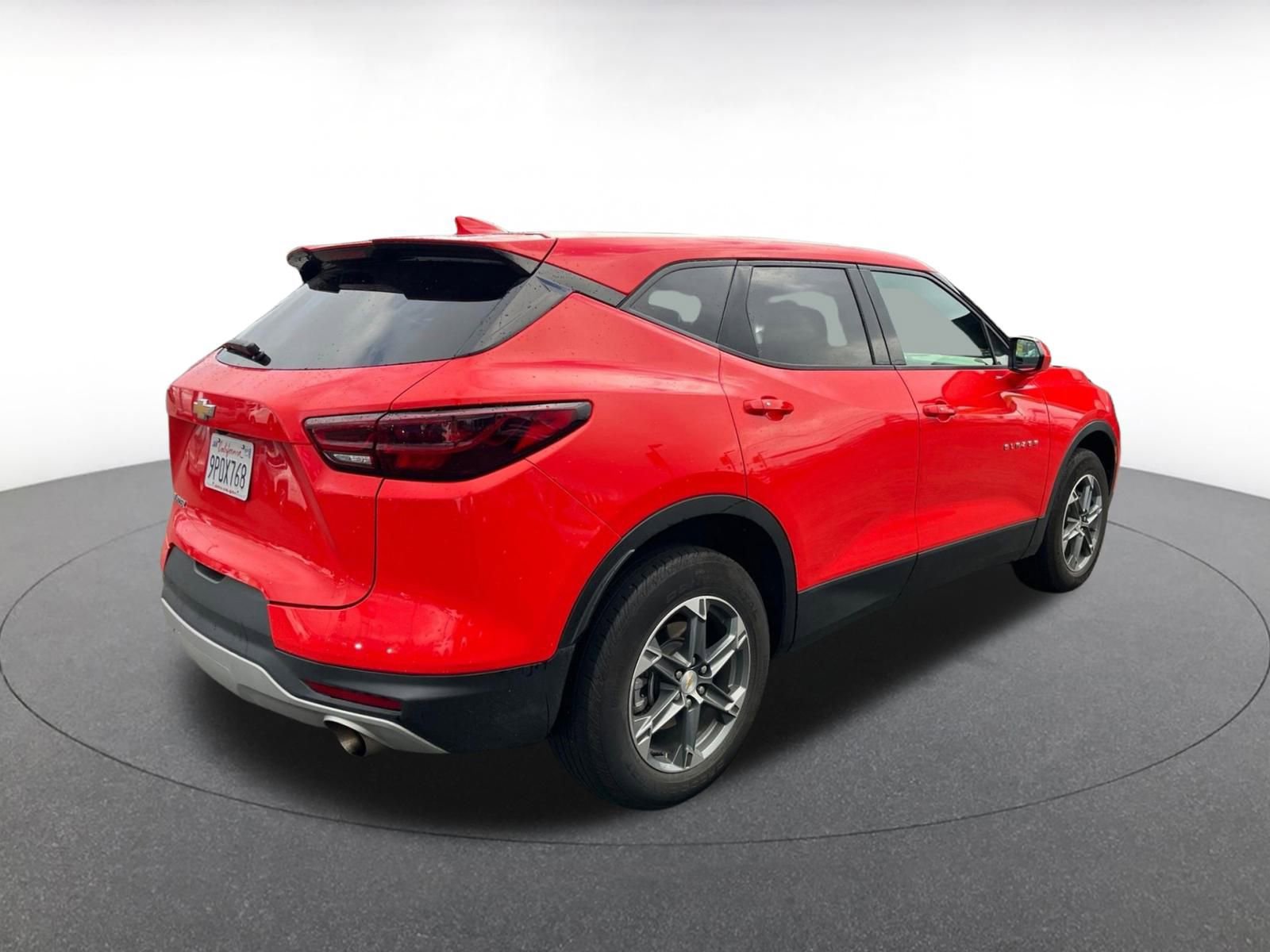 Used 2025 Chevrolet Blazer LT image 7