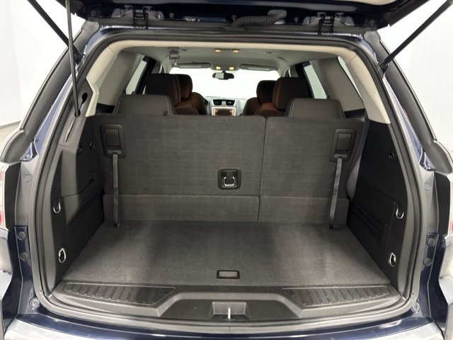 Used 2015 GMC Acadia SLE image 8