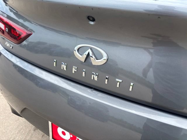 Used 2019 INFINITI Q60 3.0t Luxe w/ Essential Package AWD/4WD image 9