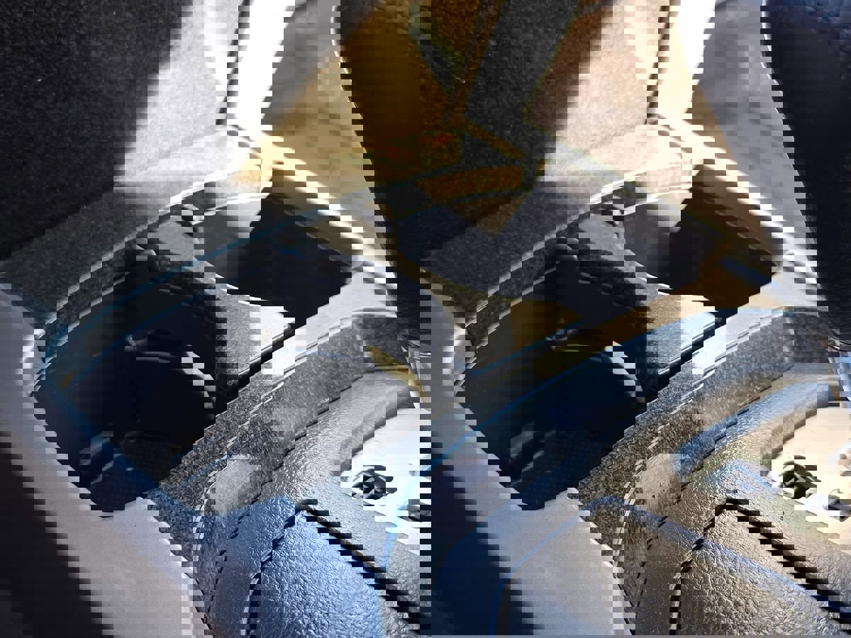 Used 2005 Toyota 4Runner Limited image 37