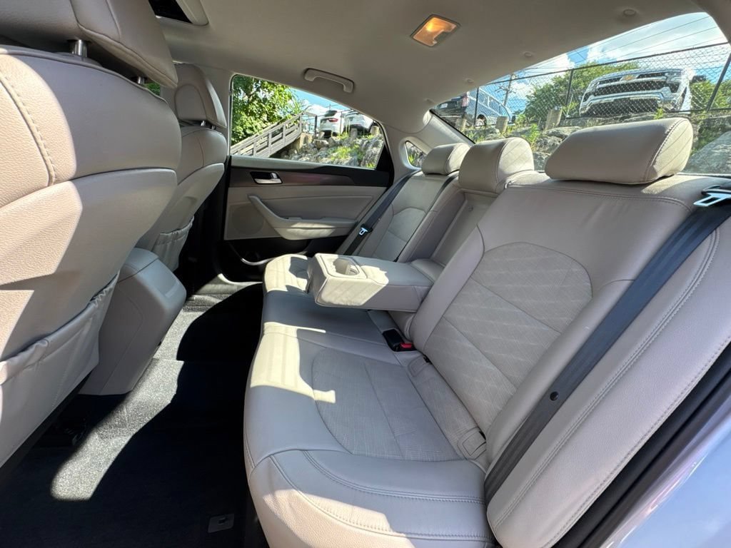 Used 2017 Hyundai Sonata Sport w/ Value Edition Package 02 FWD image 19