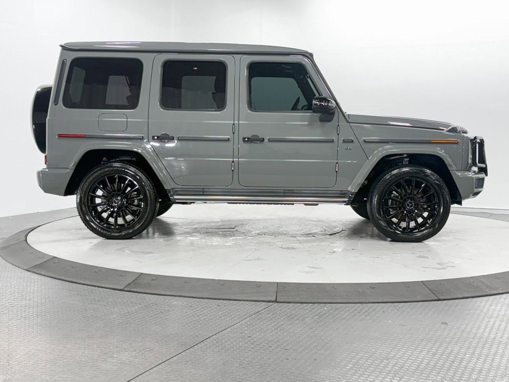 Used 2023 Mercedes-Benz G 550 image 32