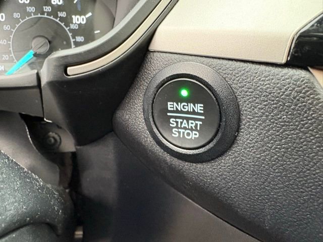 Used 2021 Ford Escape SEL image 23