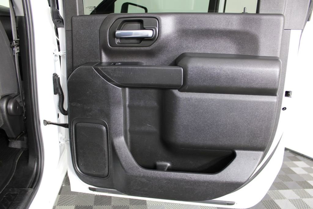 Used 2023 Chevrolet Silverado 2500 LT image 32