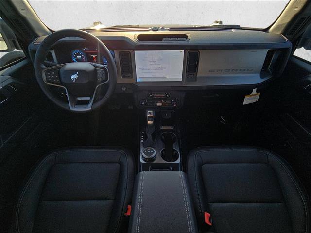 New 2026 Ford Bronco Outer Banks AWD/4WD image 15