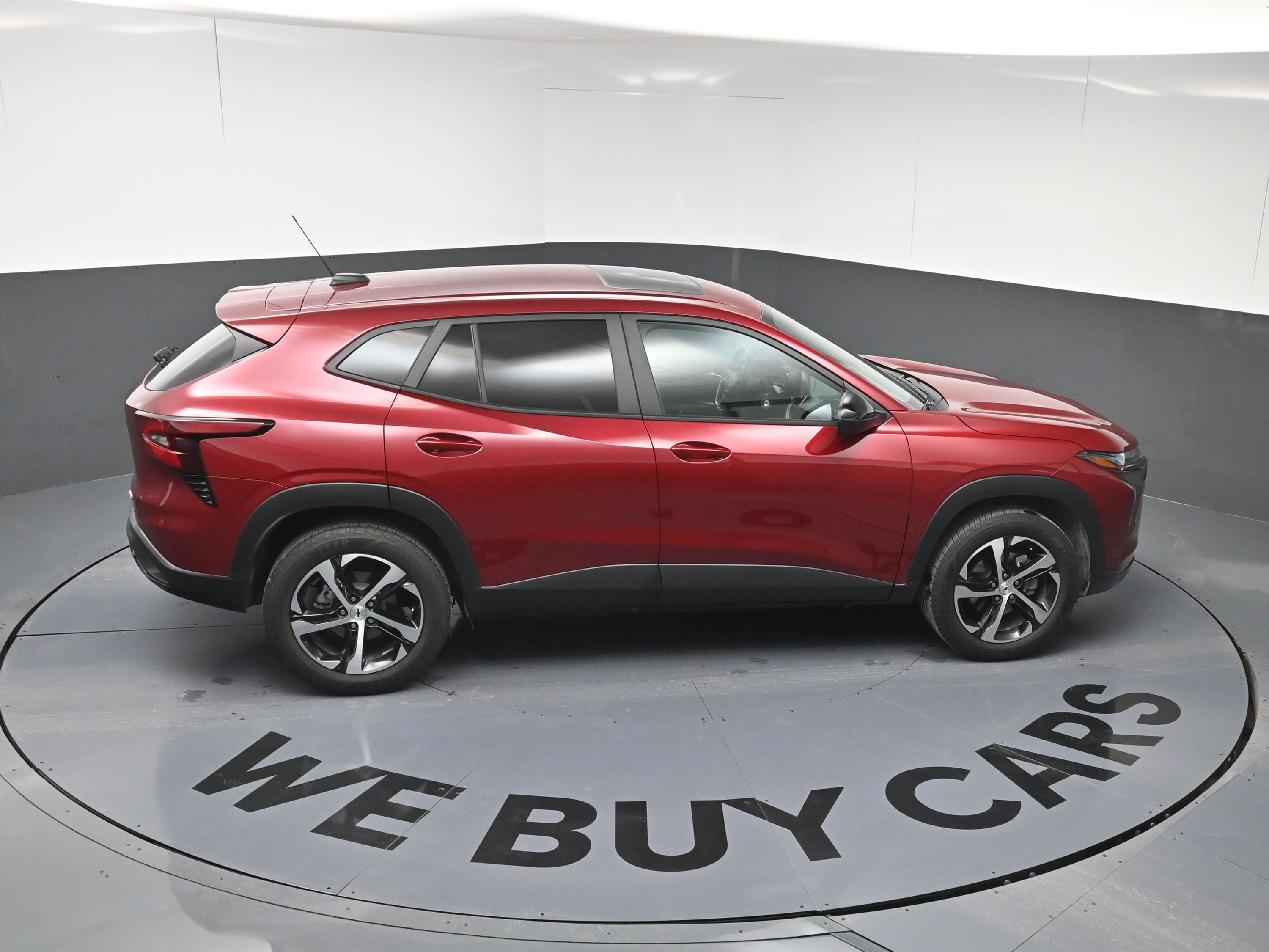 Used 2024 Chevrolet Trax RS w/ Sunroof Package image 33