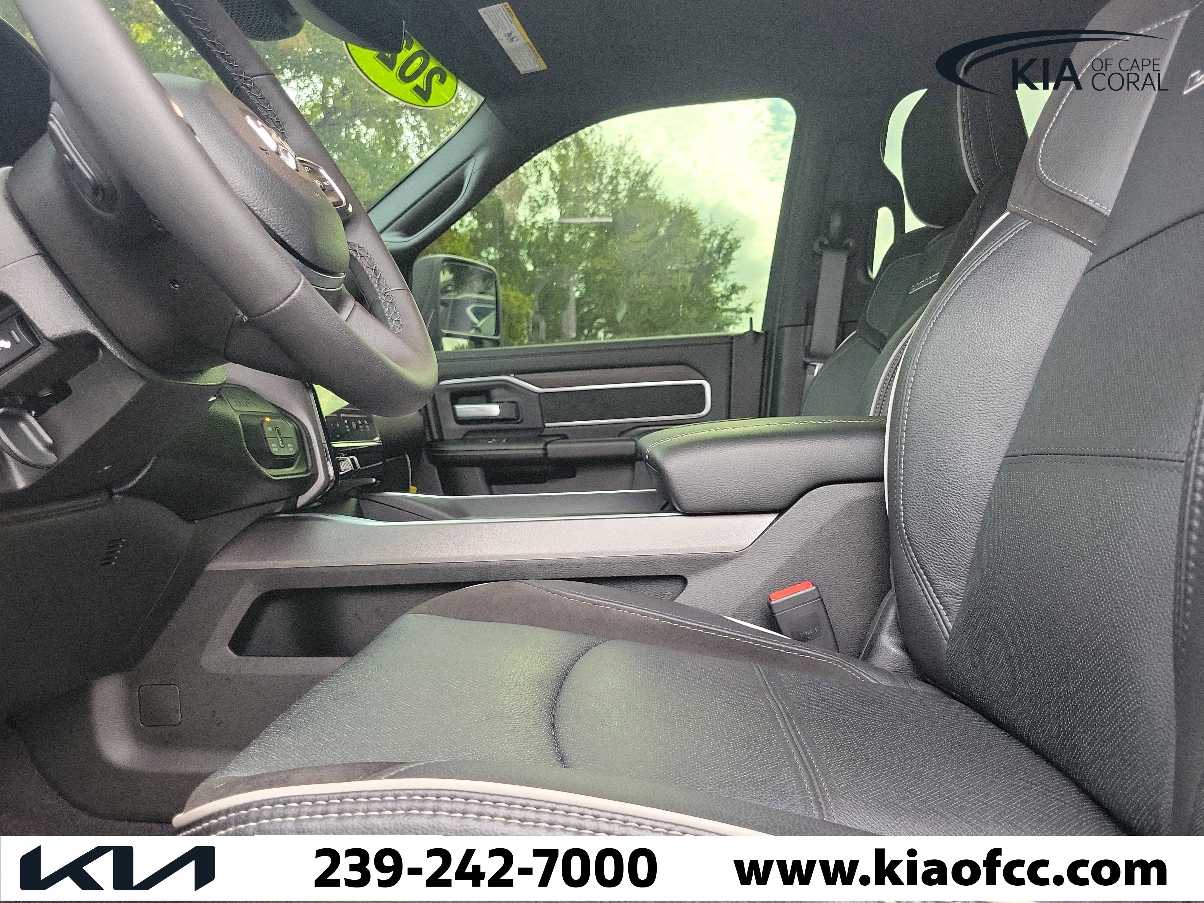 Used 2026 RAM 2500 Laramie AWD/4WD image 29