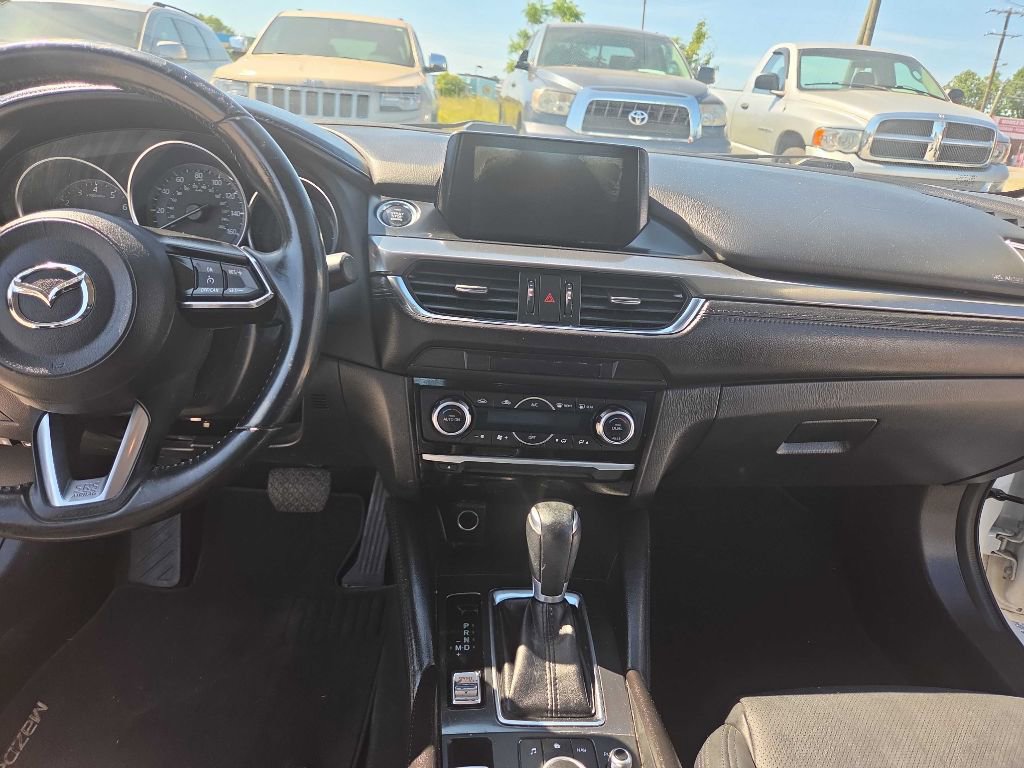 Used 2017 MAZDA MAZDA6 Touring FWD image 11