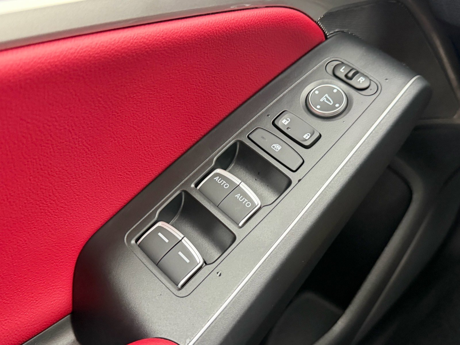 Used 2026 Acura Integra Type S FWD image 28