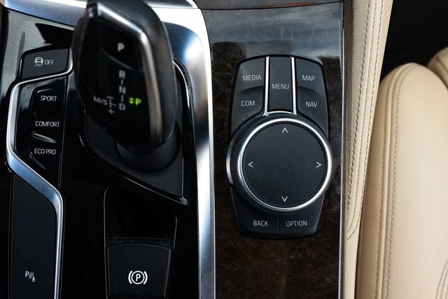 Used 2019 BMW 540i w/ M Sport Package RWD image 48