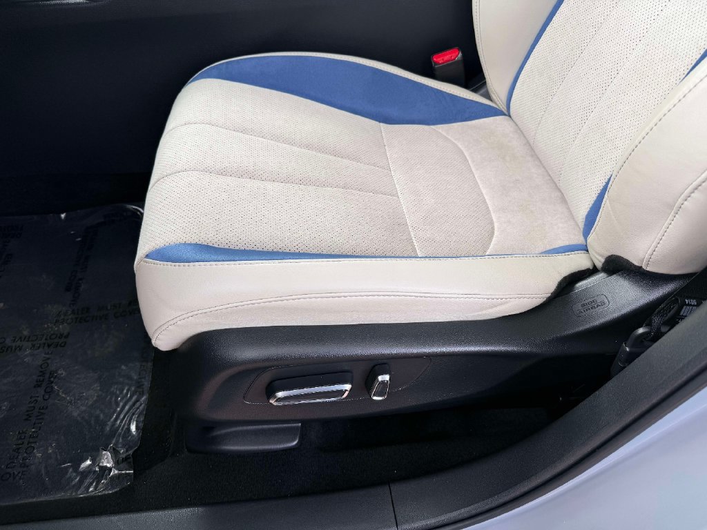 Certified 2025 Acura ADX A-Spec AWD/4WD image 14