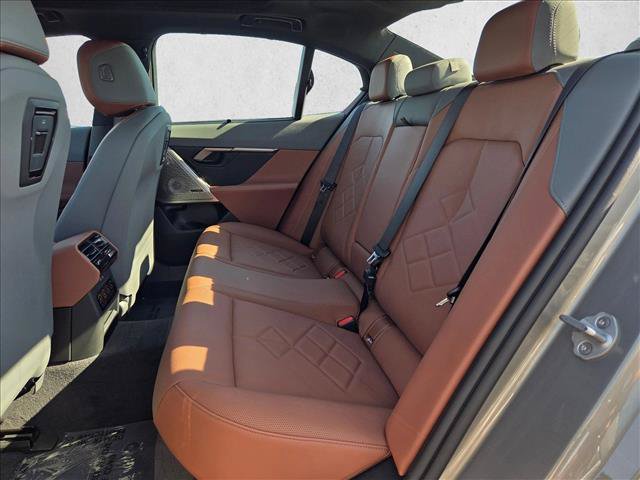 New 2027 BMW 550e xDrive w/ Executive Package AWD/4WD image 15