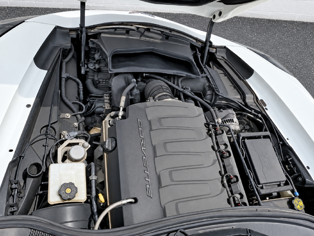 Used 2016 Chevrolet Corvette Stingray Coupe RWD image 10