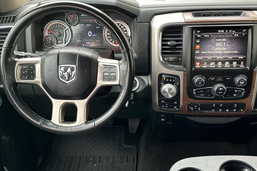 Used 2017 RAM 1500 Laramie AWD/4WD image 16