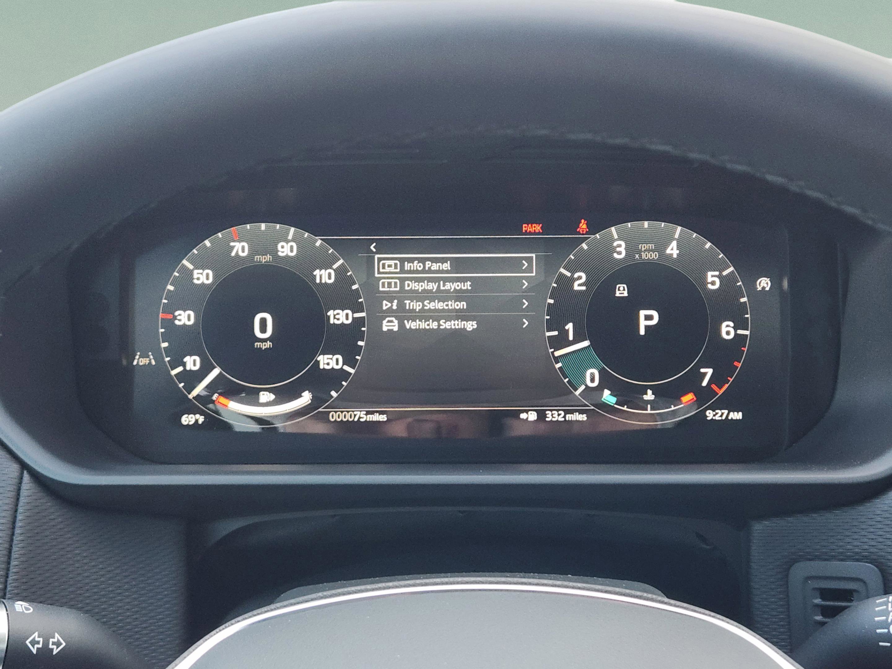 New 2025 Land Rover Discovery Dynamic SE image 11