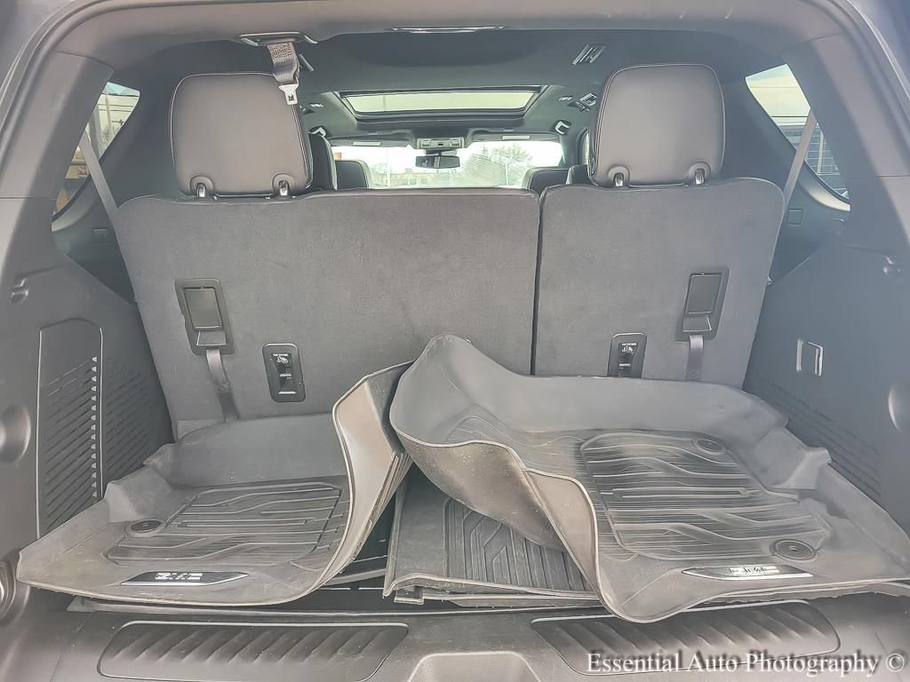 Used 2023 GMC Yukon SLT AWD/4WD image 23