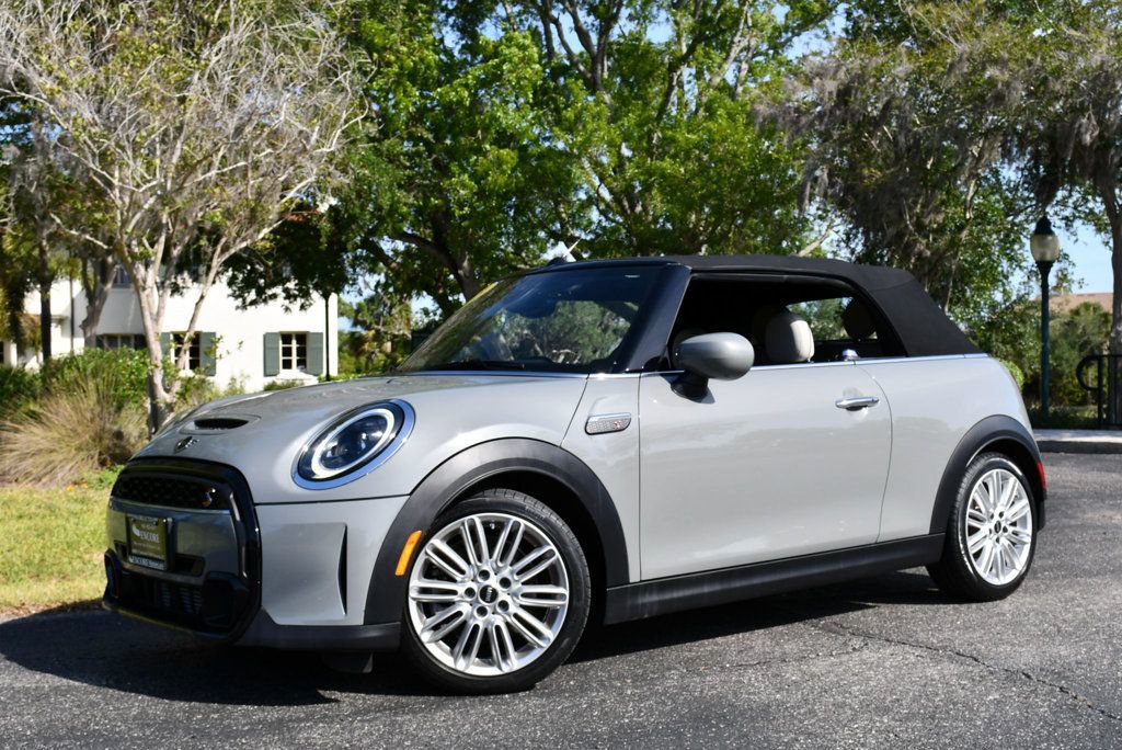 Used 2023 MINI Cooper S w/ Signature Upholstery Package FWD image 24