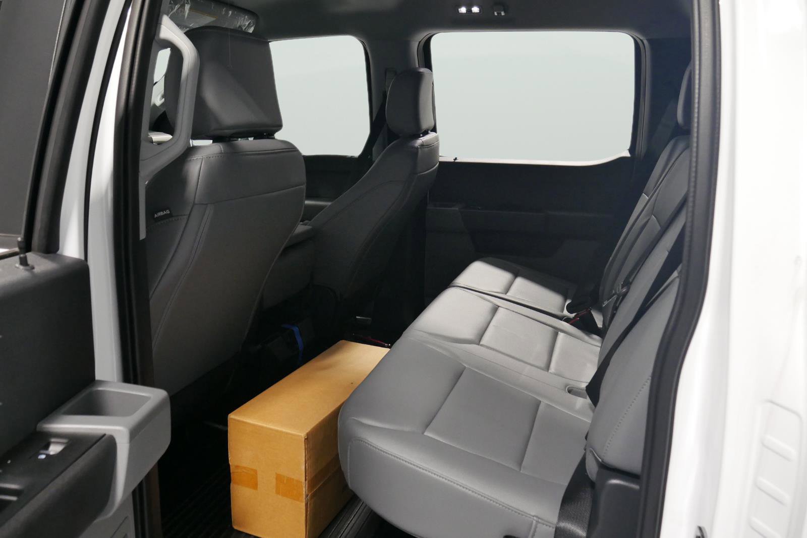 New 2025 Ford F250 XL w/ XL Chrome Package image 50