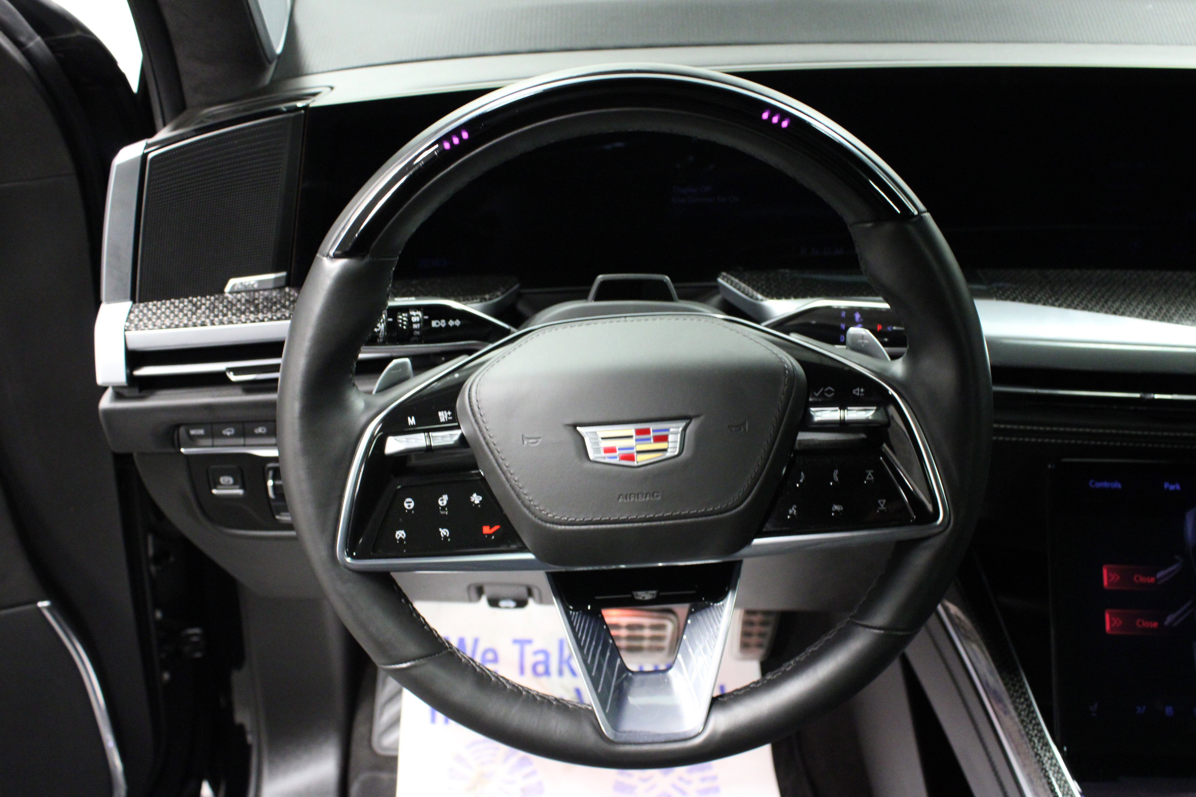 Used 2025 Cadillac Escalade V image 19