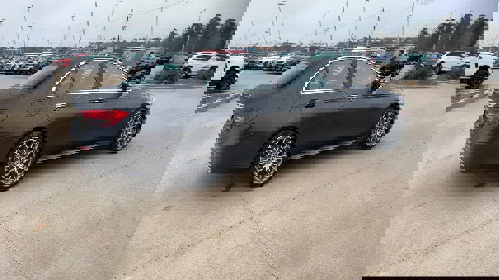 Used 2022 Mercedes-Benz E 350 Sedan image 8