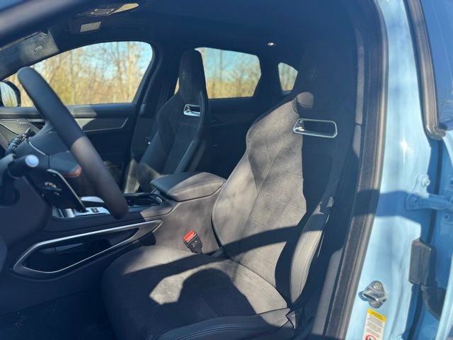 New 2026 Jaguar F-PACE SVR image 10